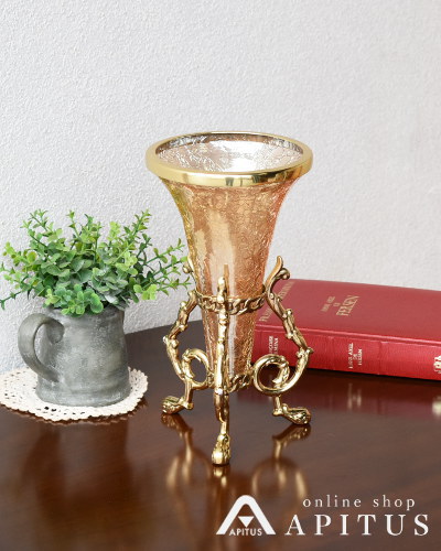 アンバーガラスと真鍮のクラシカルな花瓶