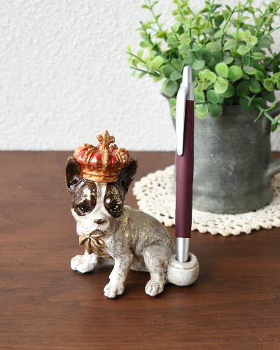王冠をかぶった可愛いフレンチブルドッグのペン立て 輸入家具の専門店 アピタス