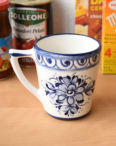 フラワー柄のポルトガル製マグカップ（ブルー/陶器）